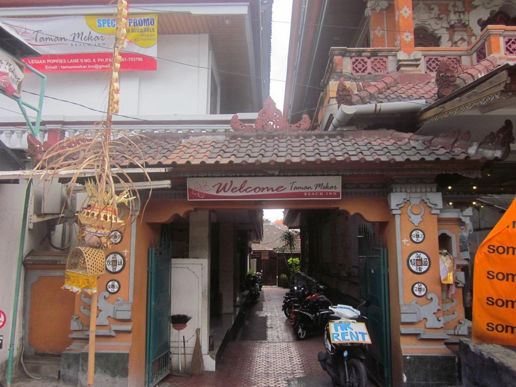 Taman Mekar Beach Inn Kuta  Exterior photo