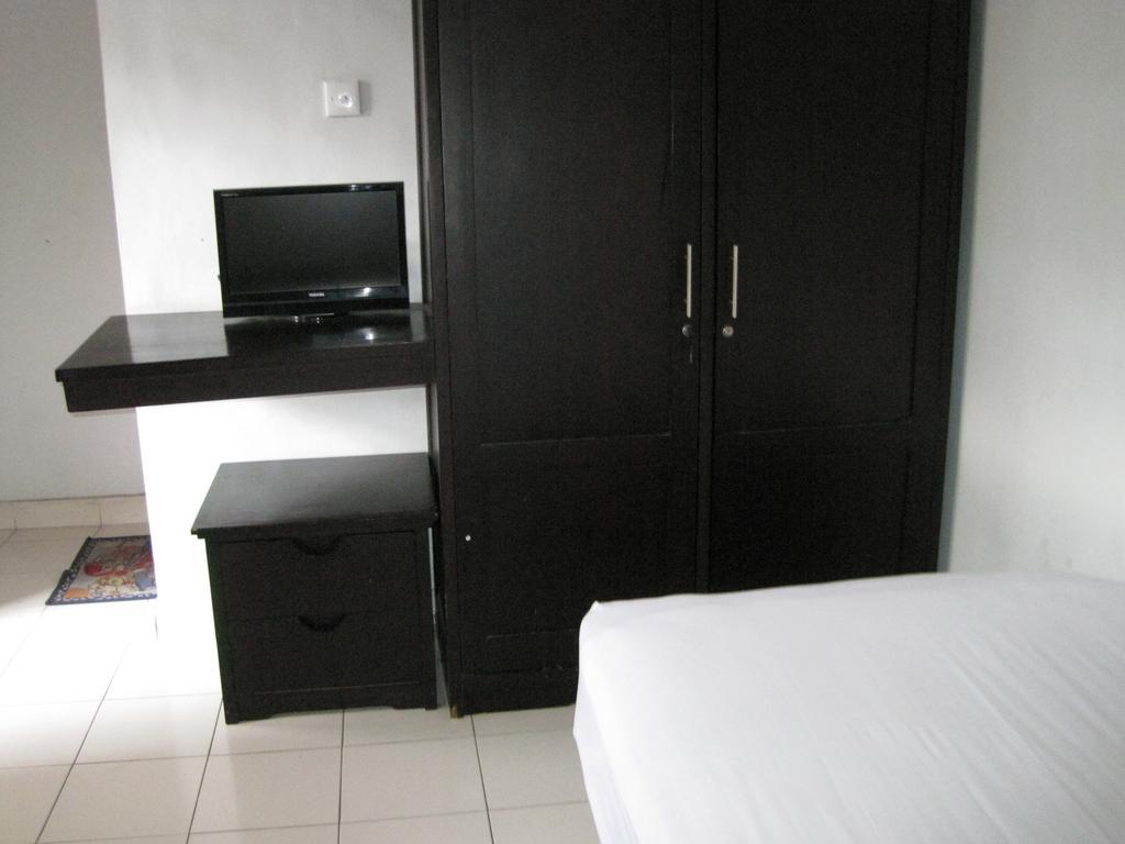 Taman Mekar Beach Inn Kuta  Room photo