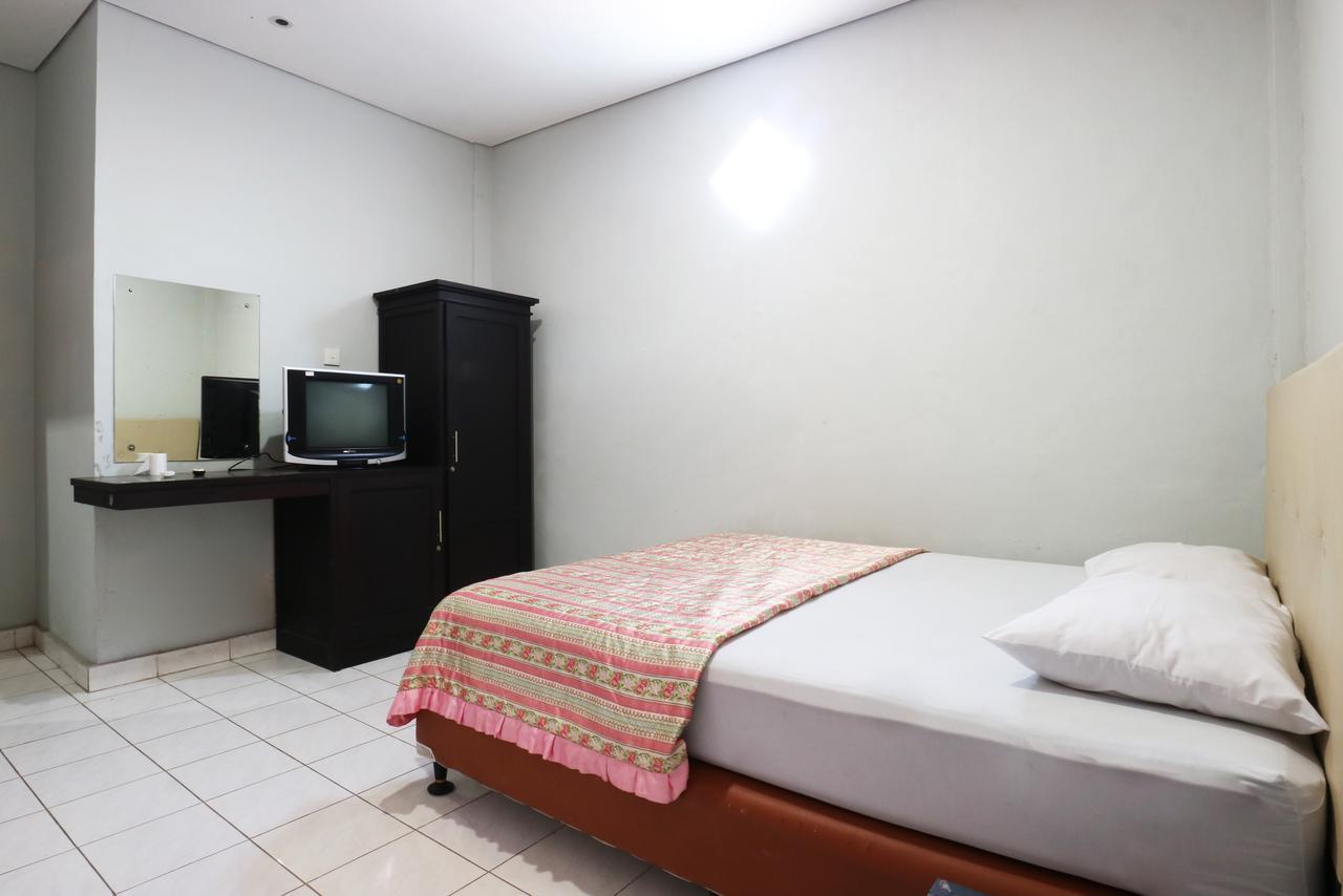 Taman Mekar Beach Inn Kuta  Exterior photo