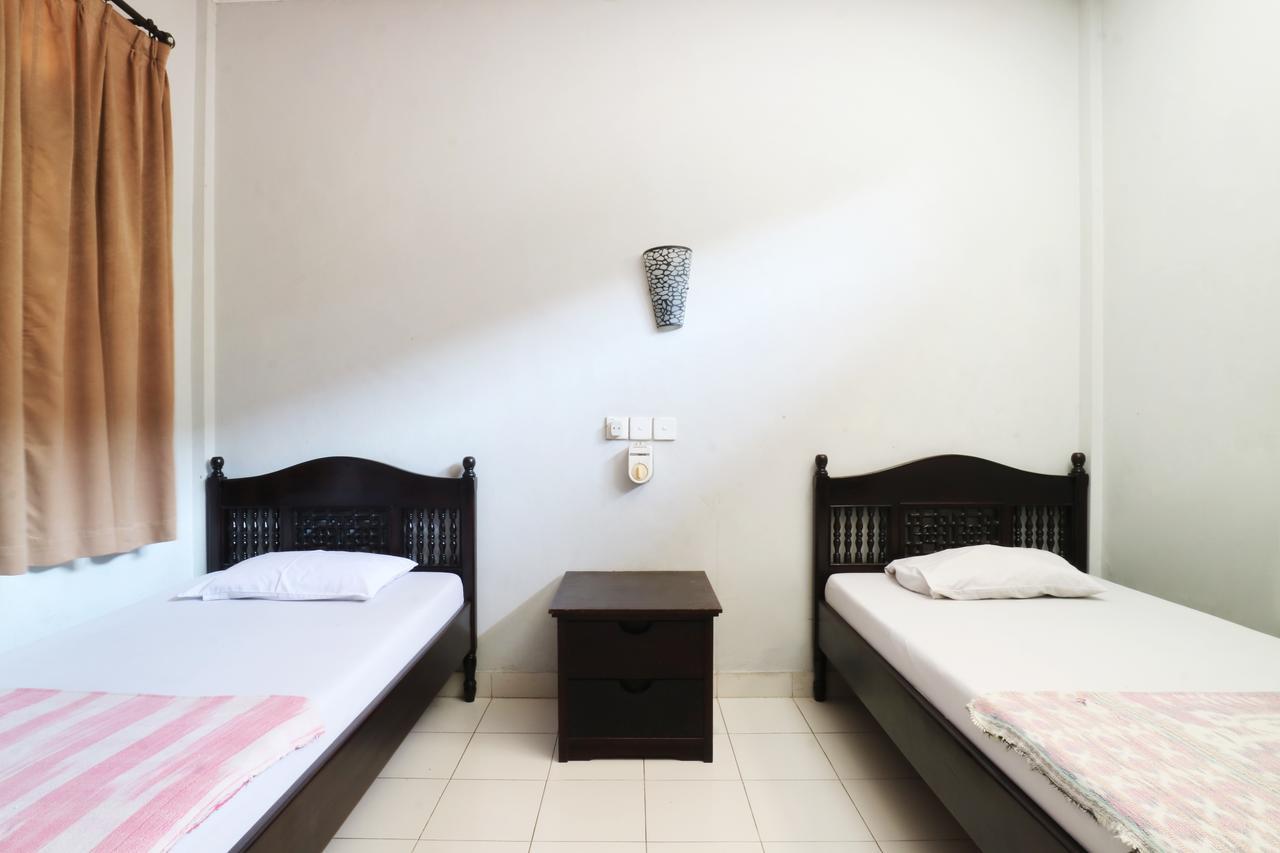 Taman Mekar Beach Inn Kuta  Exterior photo