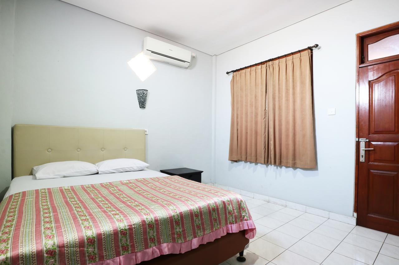 Taman Mekar Beach Inn Kuta  Exterior photo